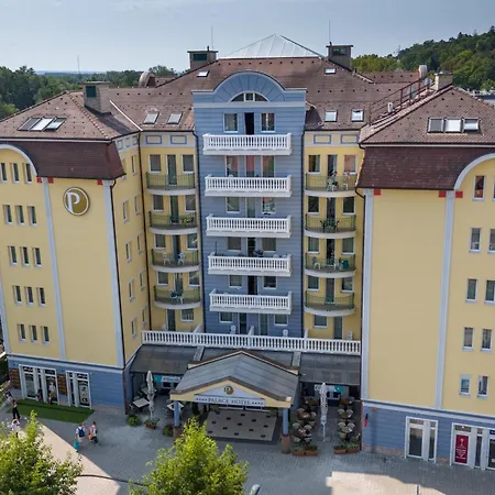 Otel Palace 4*