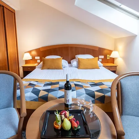 Palace Hotel 4*