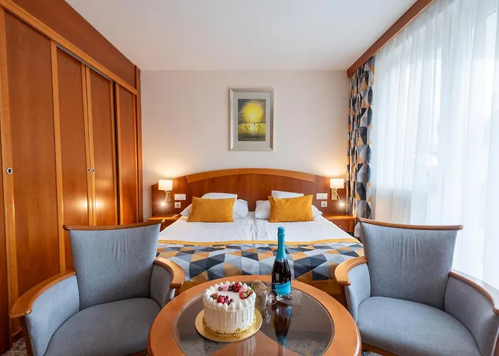 Hotel Palace 4*